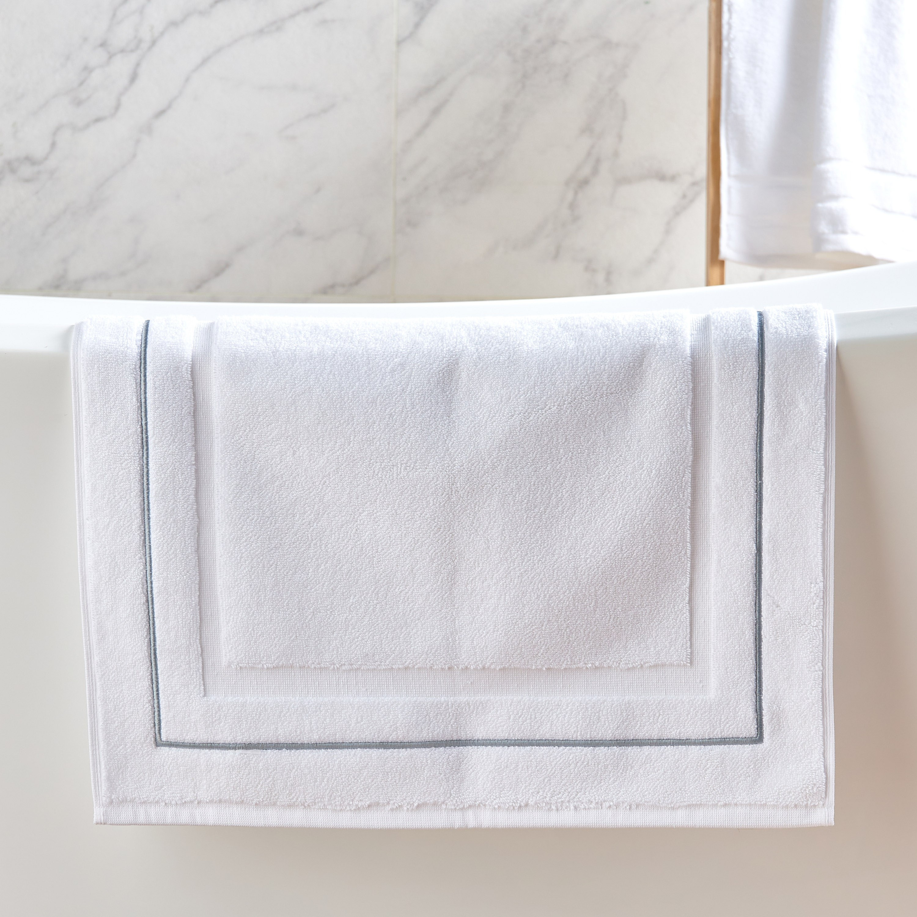 100% cotton Terry Bath Mat